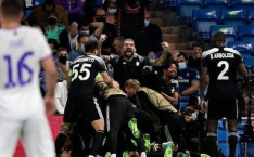 欧冠黑马球队布鲁日小组赛击败曼联出线形势